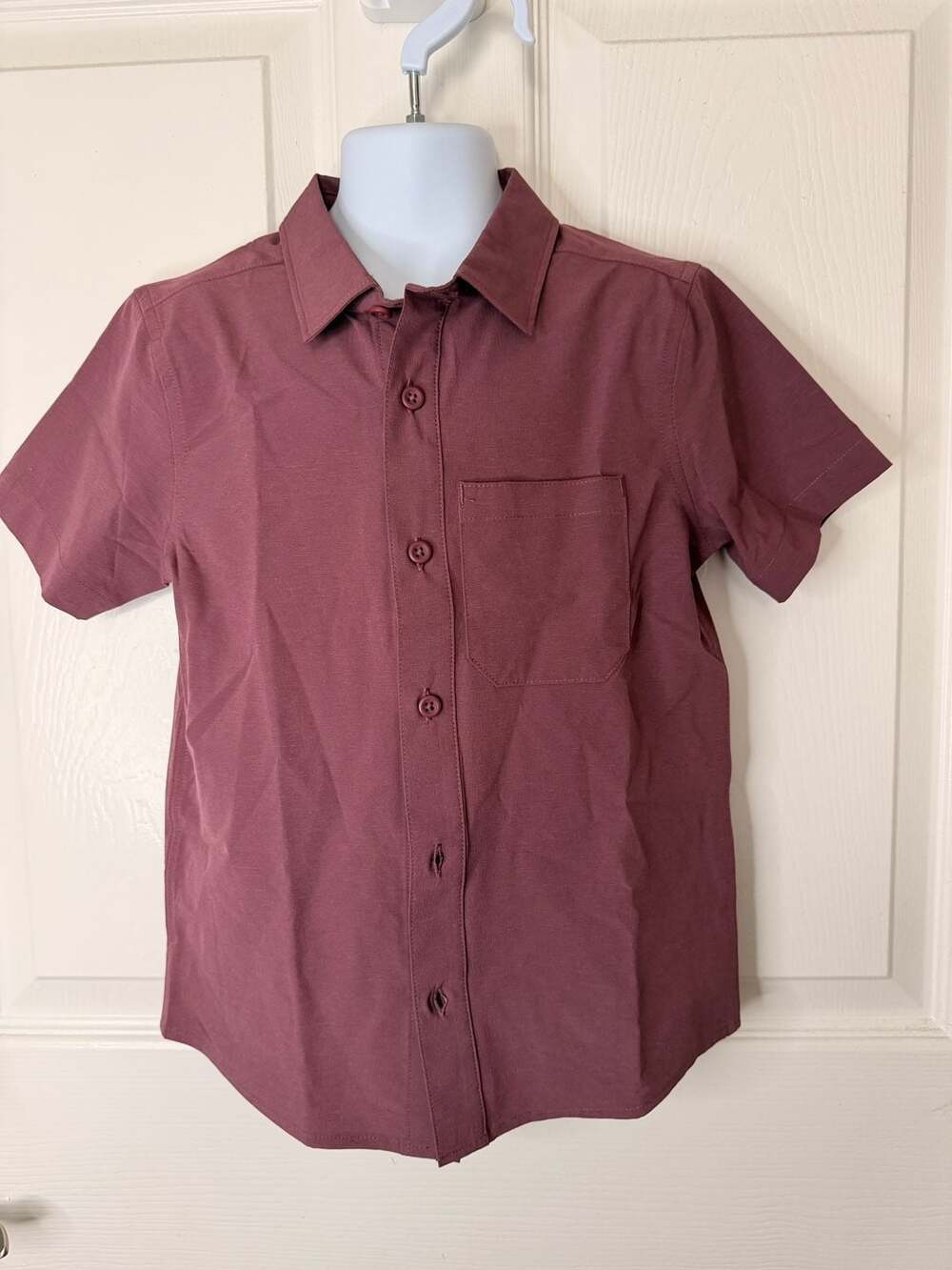All In Motion Boys Short Sleeve Adventure Shirt Size XS 4/5 Burgundy